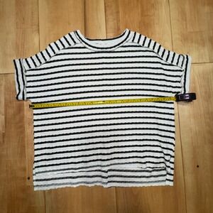 Zenana Striped Short Sleeve Textured Top White Black Womens S/M